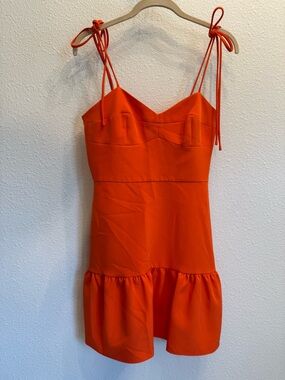 Gianni Bini Orange Elena Ruffle Sweetheart Dress – Size 2 🍊✨